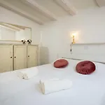 House Jozefina With Pool